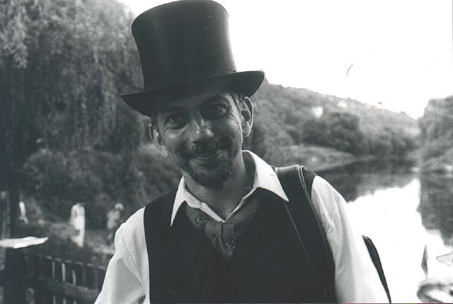 {short description of image}